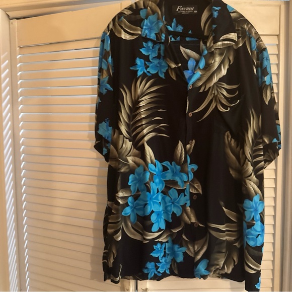 Favant Men's Tropical Black and Blue Floral Shirt - Picture 3 of 11